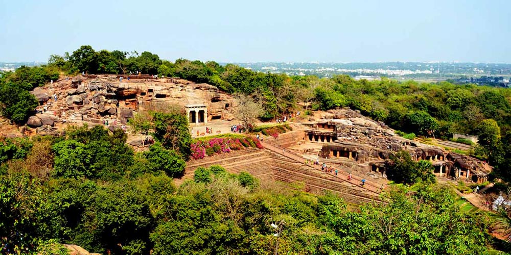 Best Tour Operators in Bhubaneswar for Family Trips, Temple Tours & Odisha Wildlife Packages 2025