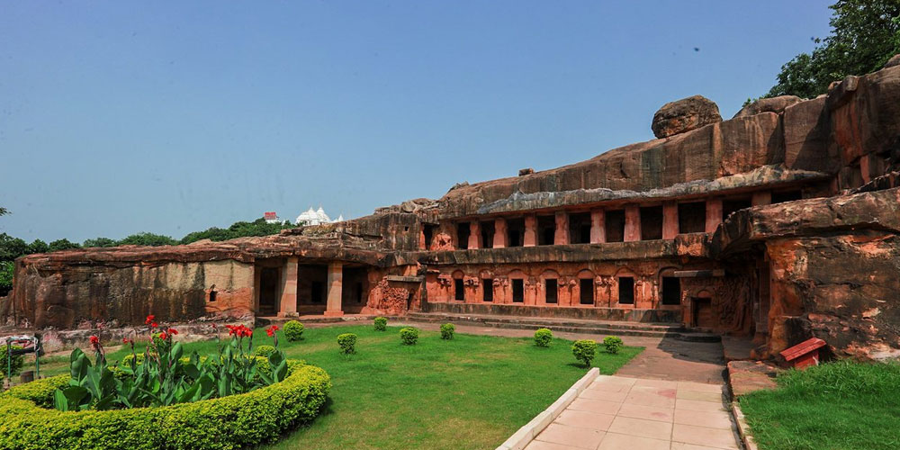 Best Odisha Tour Packages for 2025: Temples, Beaches & Wildlife Adventures